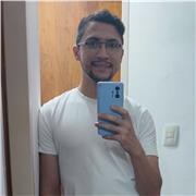 Profesor de materias psicológicas y tecnológicas, para estudiantes de secundaria y universidad, de forma remota